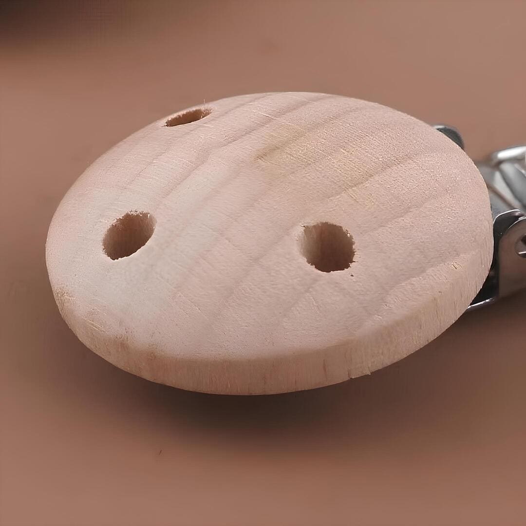 Attache-tétine