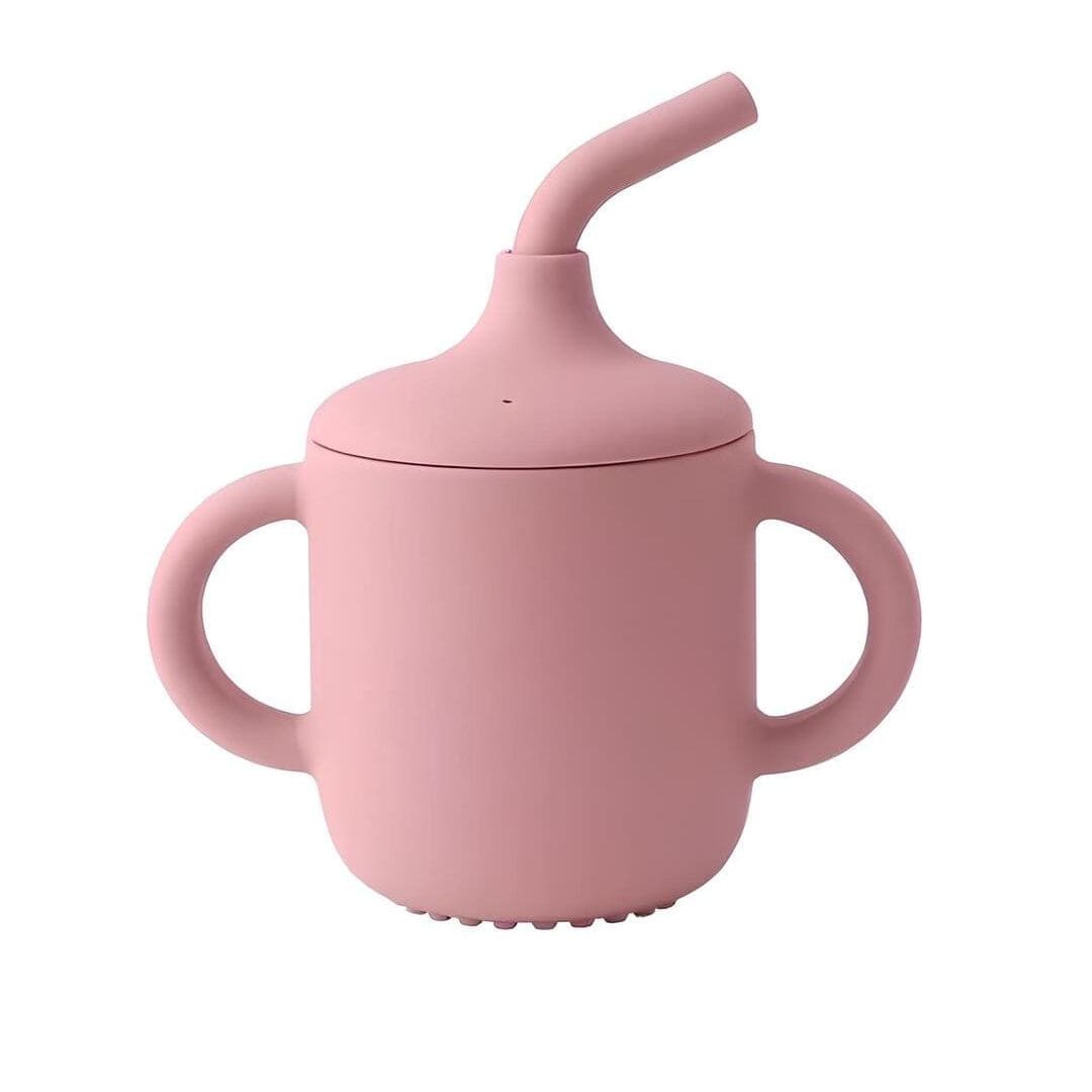 Tasse en silicone avec paille